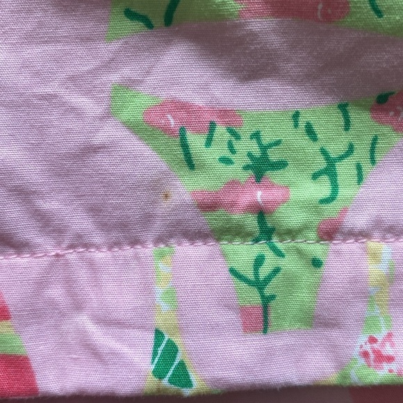 Lilly Pulitzer shorts. Size 8.​​​ - Picture 7 of 8
